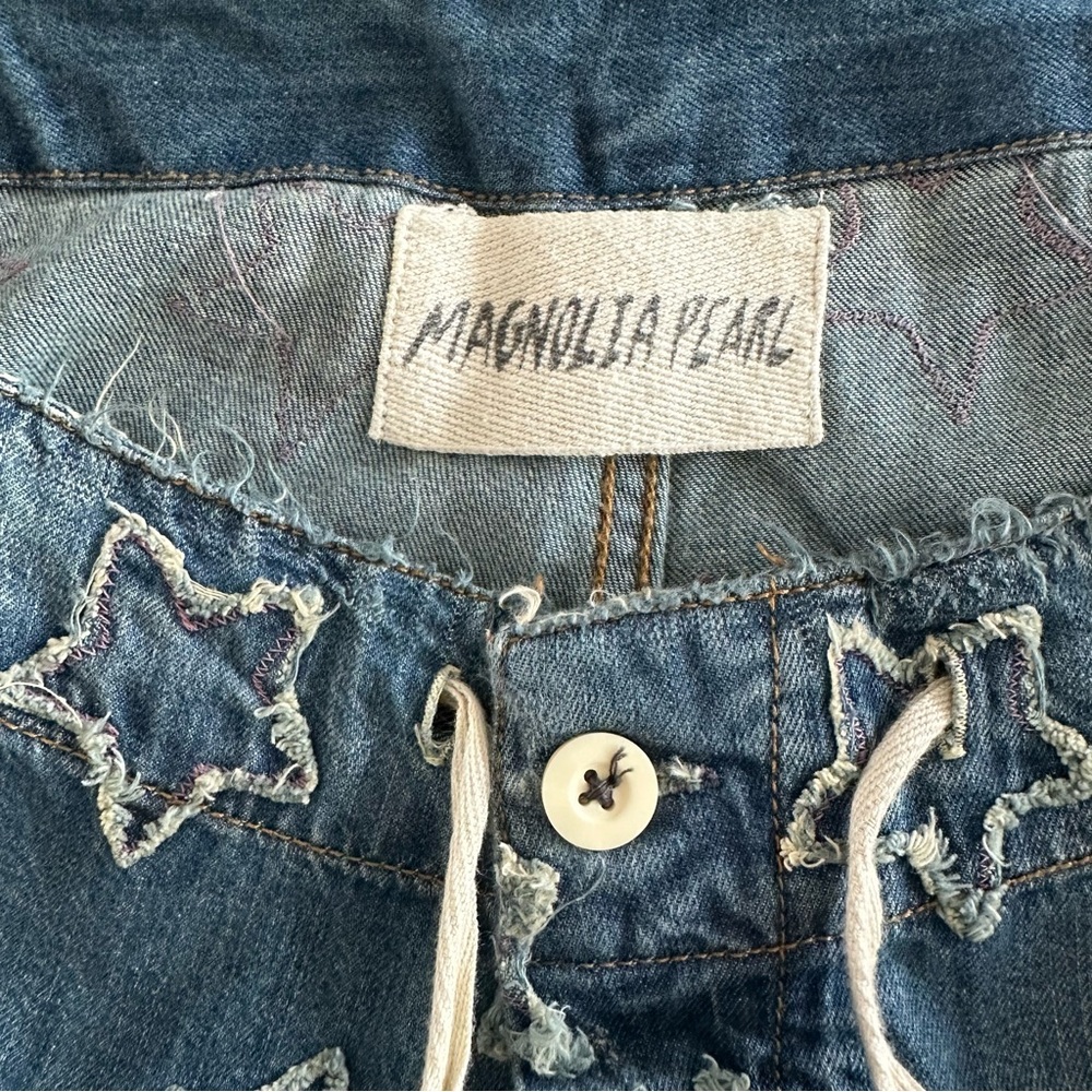 Magnolia Pearl Blue Distressed Jeans with Stars